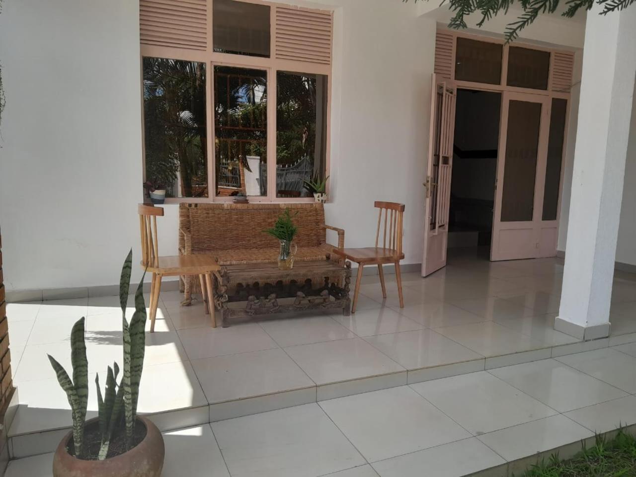 Omx Hotel Kimi Kigali Exterior foto
